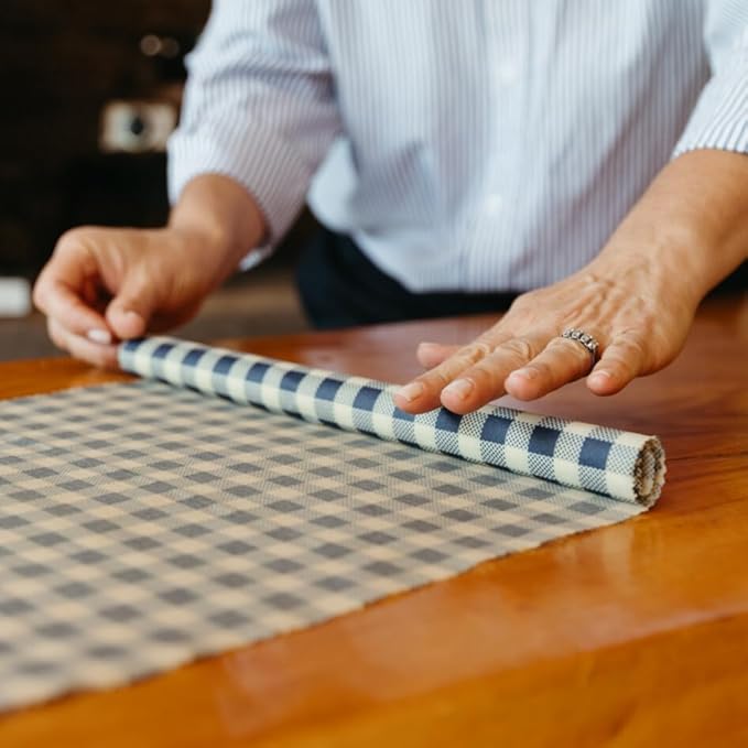 Reusable Beeswax Wrap Roll – Cotton, Plastic-Free Food Storage Alternative – Wrap Made by Women in Chile (Blue Squares)
