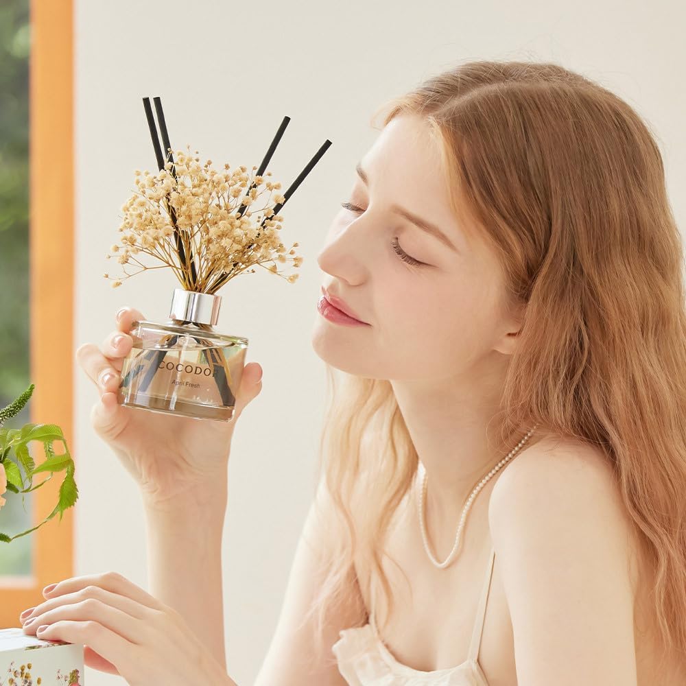 COCODOR Flower Reed Diffuser Set / 6.7oz / Lemon Eucalyptus/Scent Diffuser with Sticks Home Fragrance Reed Diffuser for Bathroom Shelf Decor
