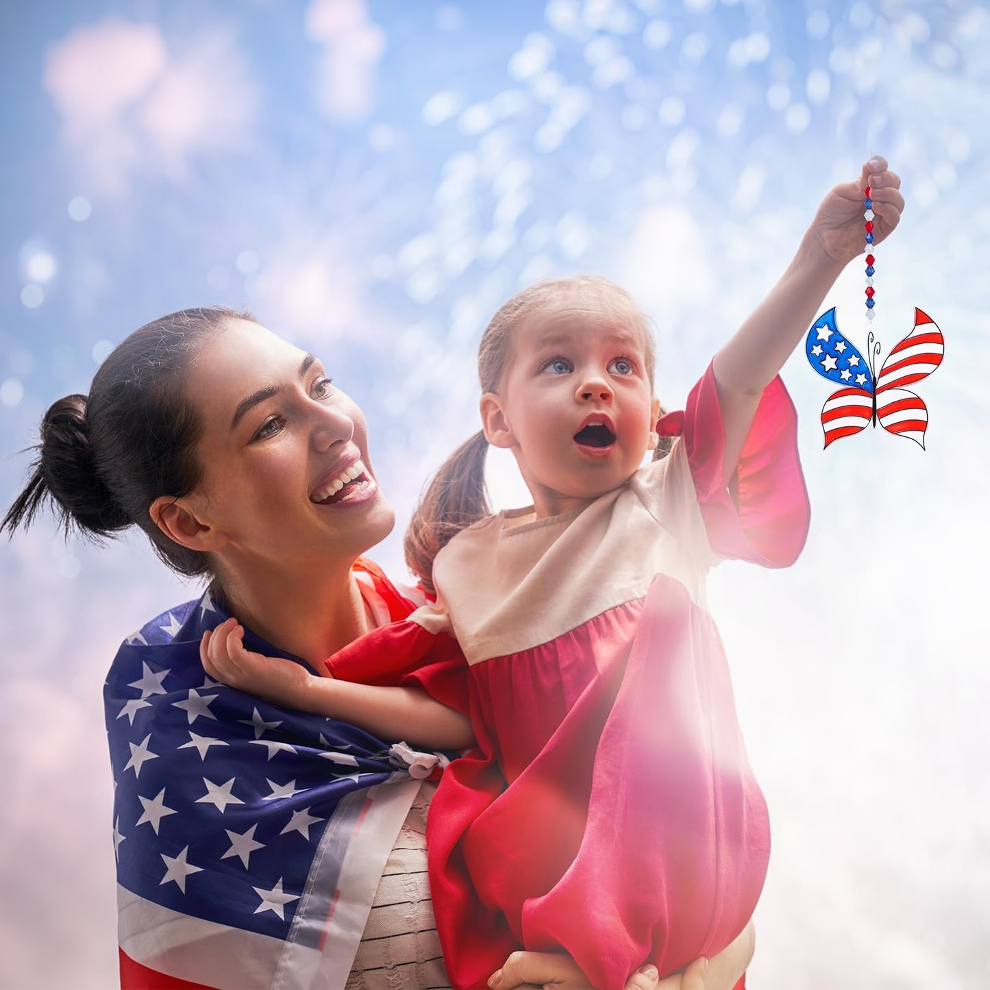 Winyn 24 Sets Patriotic Suncatchers Ornaments Decorations DIY Window Paint Art Stickers Craft Kit American Star Heart Sun Catchers for Kids Classroom 4th of July Activity Art Projects Party Favors