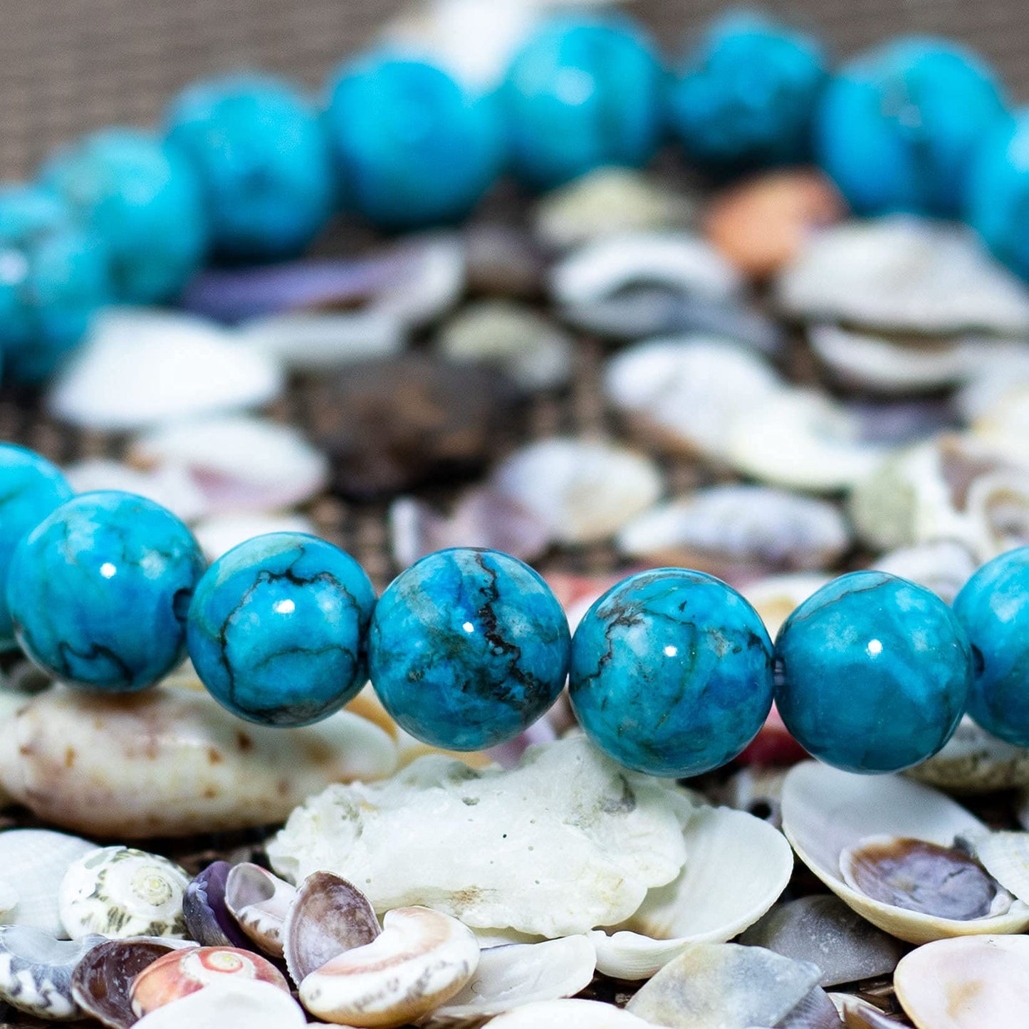 DAZCOLO 8mm Natural Gemstone Stretch Bracelet, Handmade Unisex Crystal Bracelets for Meditation, Yoga, Spiritual Healing & Positive Energy (Blue Magnesite Turquoise)