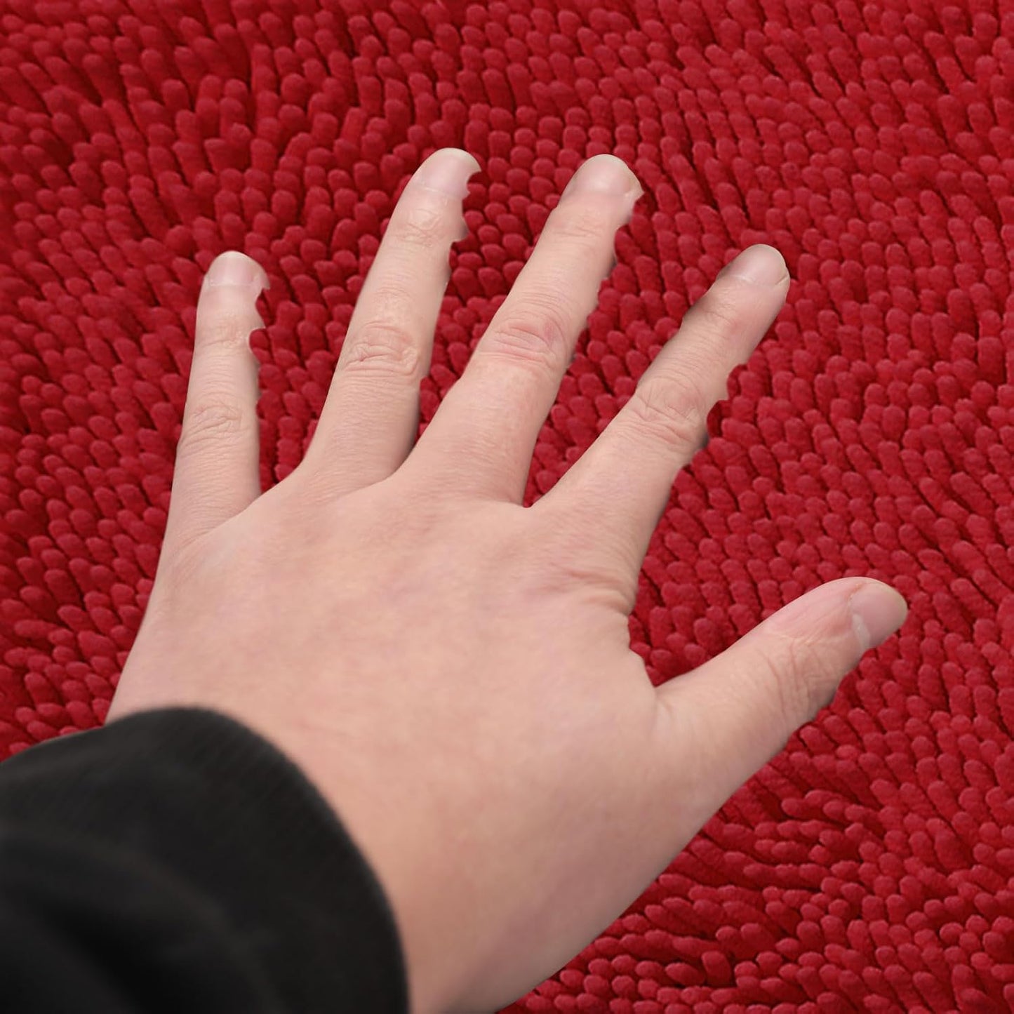 Non-Slip Bath Rug,Extra Soft Microfiber Bedroom Shag Carpet with Anti-Slip Backing,Water/Dust Absorbent Fast Dry Shower Mat,Sound Insulated Stairs Pad,Machine Washable (Red,15 x 23 Inches)