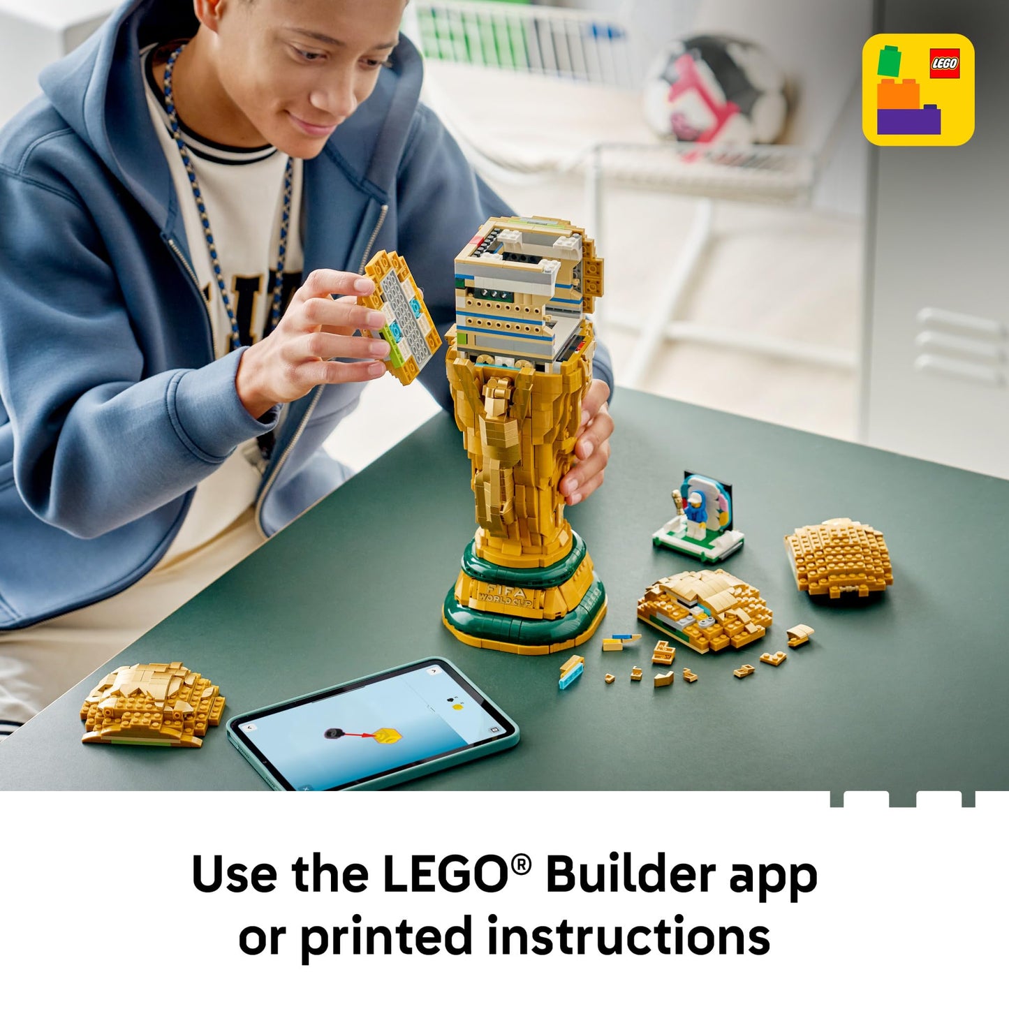 LEGO Editions FIFA World Cup Official Trophy Building Set - Kit for Display in Bedroom, Home Office, Book Shelf - Soccer Fans Collectible - W/World Cup 2026 Minifigure - Gift for Father's Day - 43020
