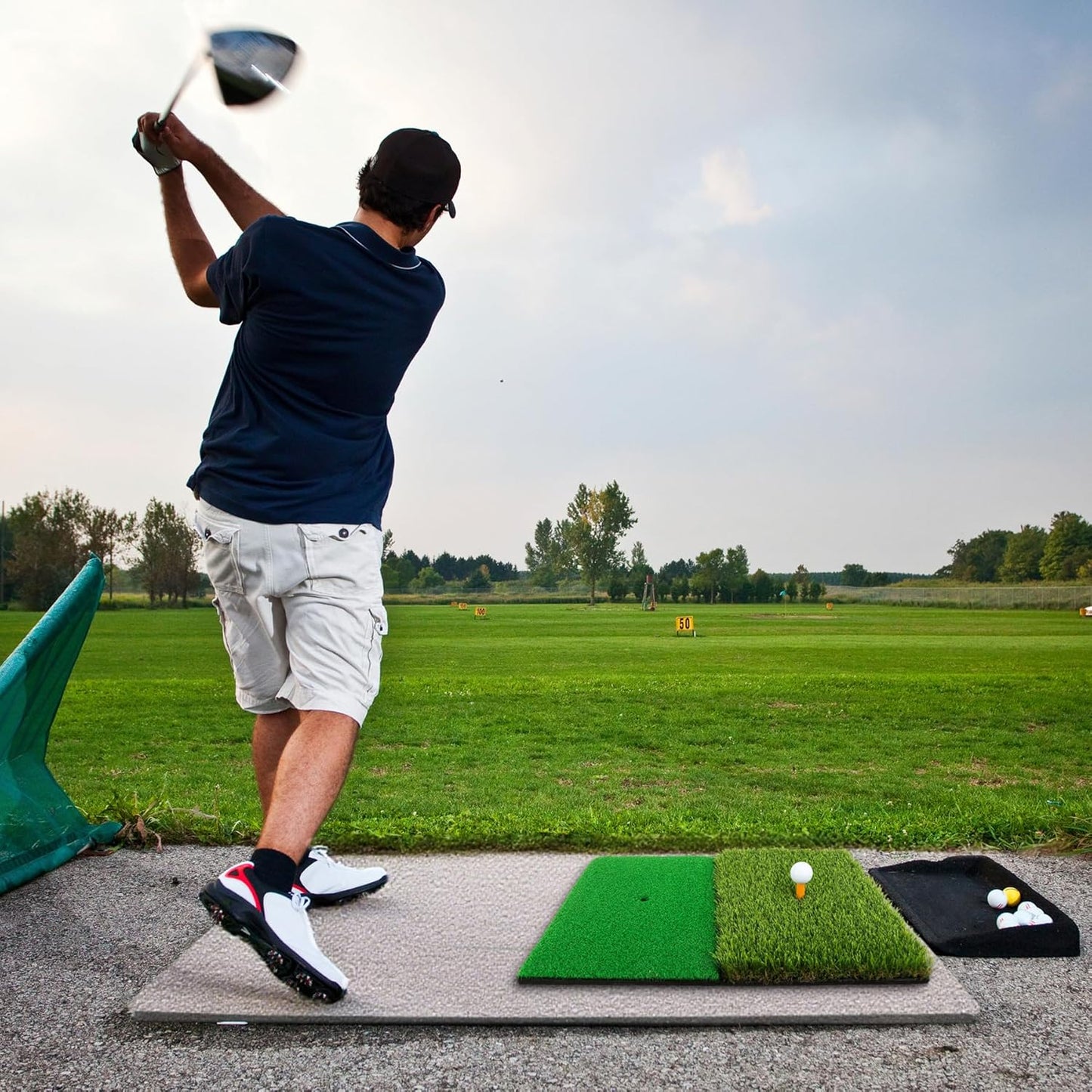 Wind Shear Golf Hitting Mat,Dual-Turf and Tri-Turf Portable & Foldable Golf Mat,Artificial Turf Golf Training Aids for Hitting,Swing & Putting-Ideal Golf Practice Mat for Indoor/Outdoor Use