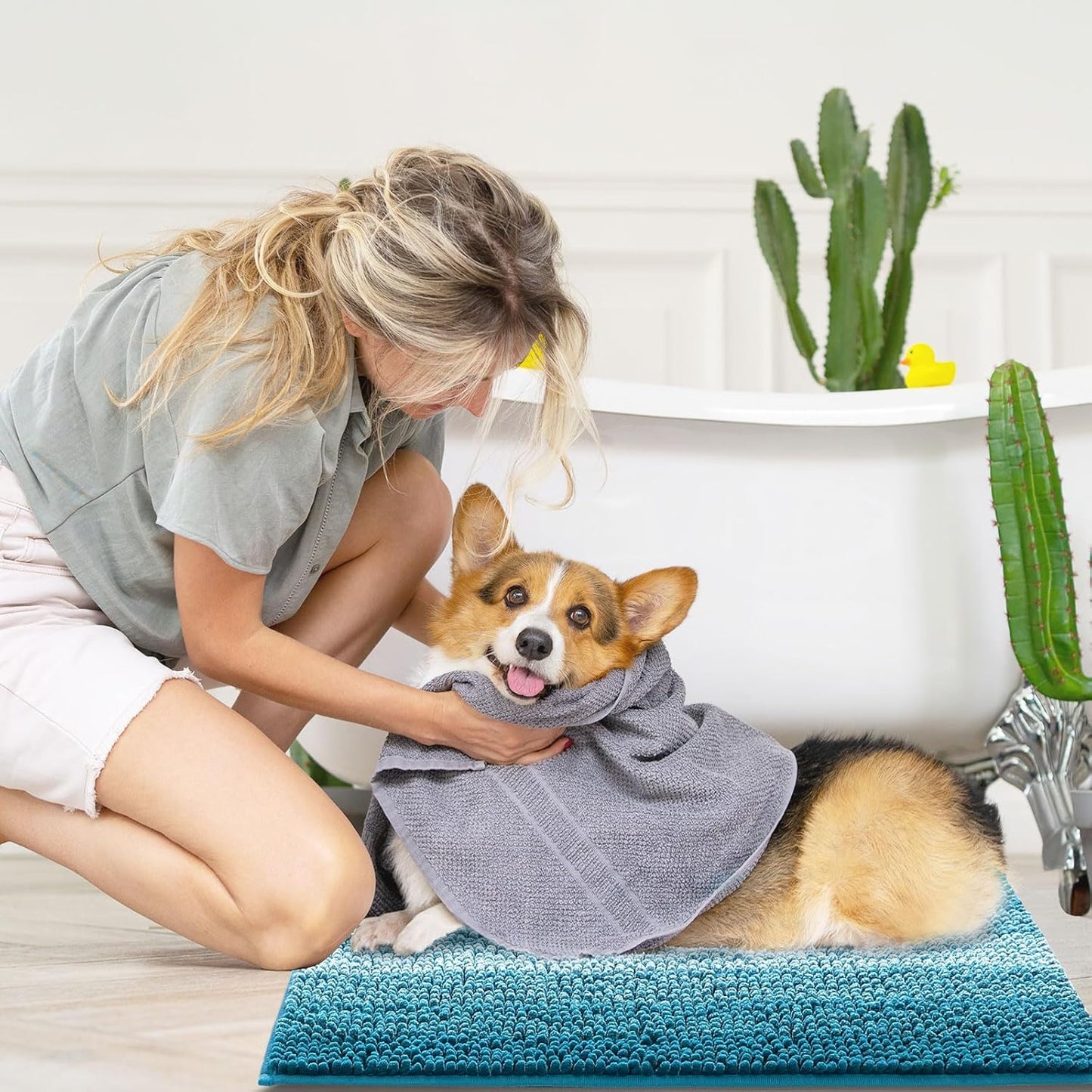 Gibelle Teal Bathroom Rugs, Luxury Chenille Bath Mat, Small Non Slip Shower Rug and Bath Room Floor Mats, Machine Washable, Quick Dry Bathmat, Soft Cozy Plush Rug for Tub, 16" x 24"