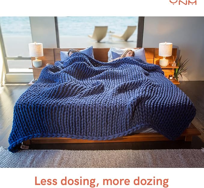 YnM Weighted Blanket, Handmade Chunky Yarn Knitted Design, Soft and Cozy, Temperature Regulating and Breathable, Machine Washable Throw for Sleep or Home Decor (Dark Grey, 50x60 Inch, 10lbs)