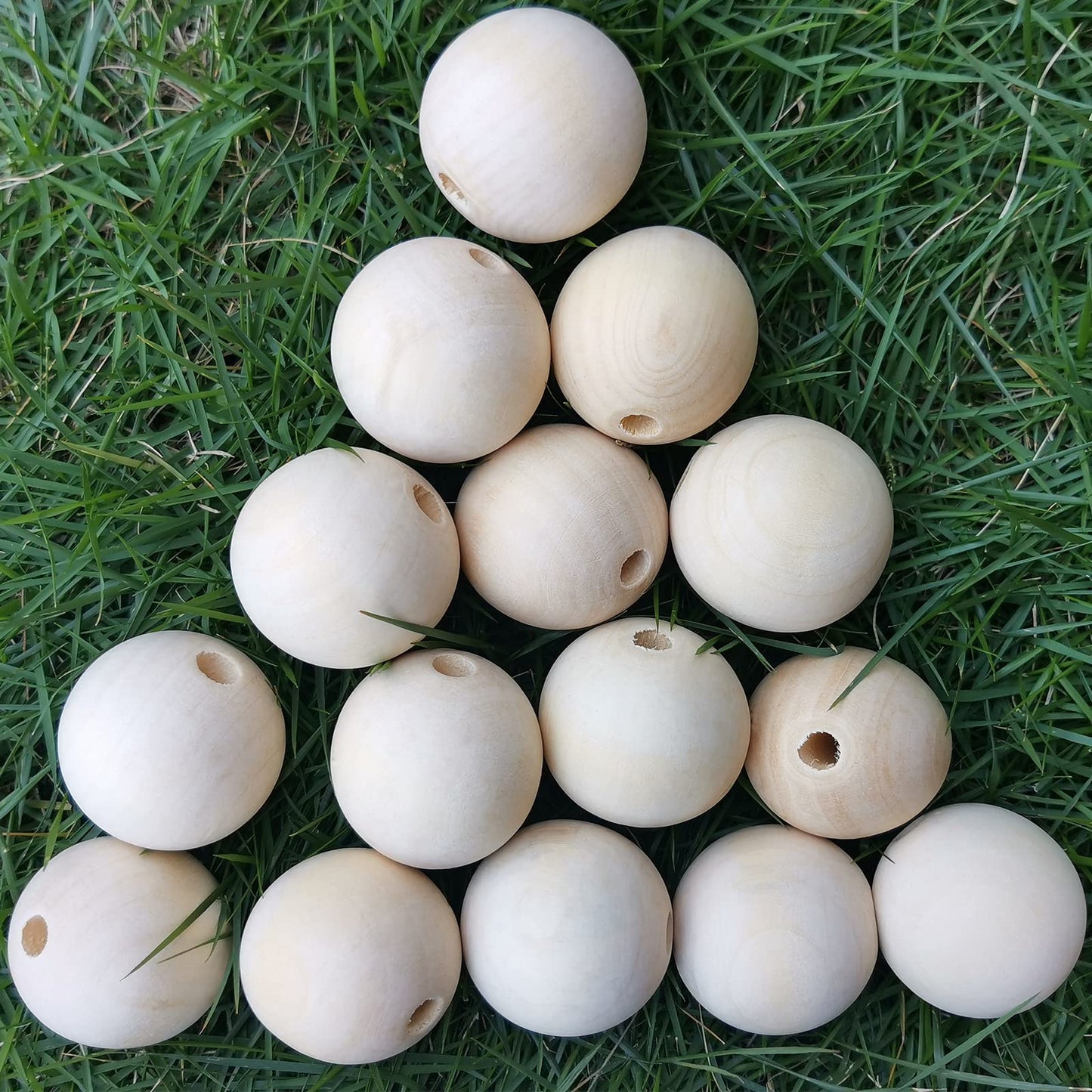 TBFYS 1.6IN(40MM) Wood Beads for Crafts, Extra Large Wooden Balls Bead Unfinished Wood Spacer Beads with Large Holes for Macrame Farmhouse Country Garland Decor(20PCS)