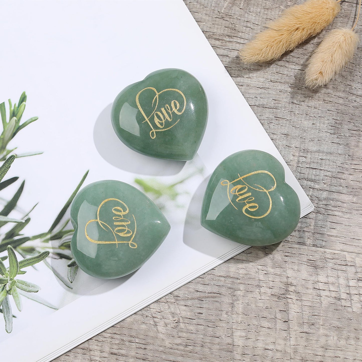 ZHIYUXI 45mm Green Aventurine Engraved Heart Stone St Patricks Day Decorations Healing Crystals Gem Stones Heart Shaped Rocks Polished Green Stones Meditation Healing Gifts for Women Reiki