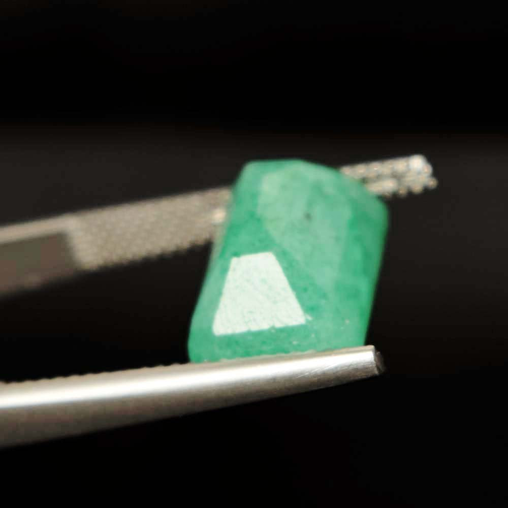 GEMHUB 7.20 Ct Certified Natural Beautiful Green Emerald - Ring Size Emerald Shape Green Emerald Gemstone B-7722
