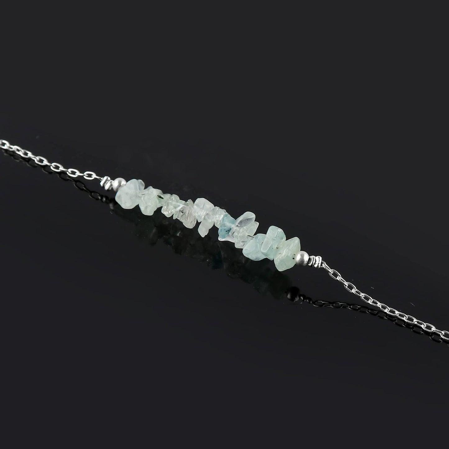 Gemimpression Handmade Aquamarine Chips Bar Bracelet – Natural Energy Healing Crystals – Silver Plated Adjustable 8 Inch Chain – Christmas Gift