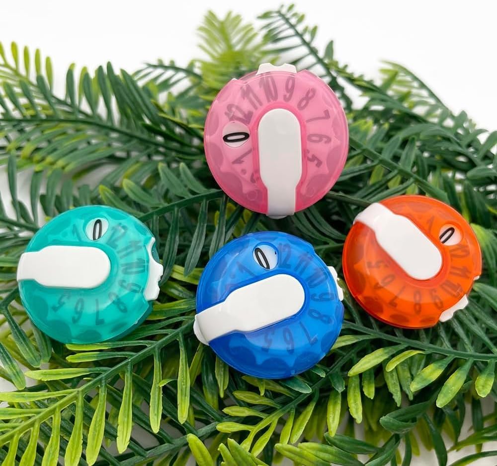 Golf Score Counter Compact Golf Score Tracker Set of 4 Multi-Colored Mini Stroke Counters for Easy Scoring on The Green