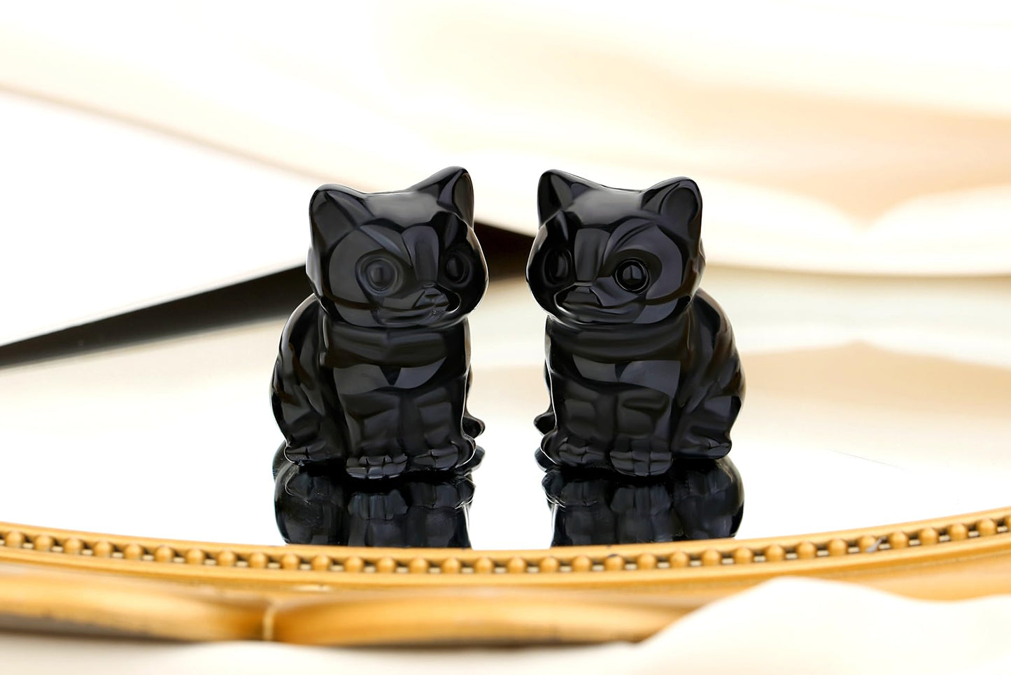 QINJIEJIE Black Obsidian Cat Decor Statue Carved Stone Figurine Healing Crystals Gift Natural Gemstone Home Sculpture Office Room Desk Decoration Sitting Black Cat Gifts for Men Stocking Stuffers