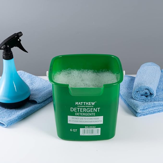Matthew Detergent and Sanitizing Cleaning Bucket 6 Quart Plastic Pail,Set of 6 Square Containers,Built-in Spout w/Handle,Wash Rinse Sanitize Handwash Bucket for Home Office Commercial (Red&Green)