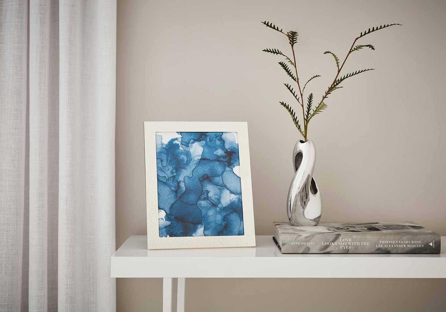 nambe Dazzle Picture Frame, 8" x 10" | Photo Frame with Tempered Glass | Vintage and Contemporary Design | Tabletop Display Family, Friends, Wedding Gift, Home Office Décor | Silver Plate and Glass