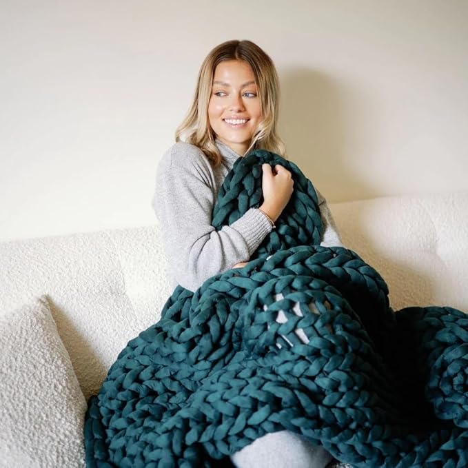Nuzzie Chunky Knit Weighted Blanket - Breathable, Cooling, Hand Made Knit Throw Blanket for Sleep - Machine Washable, Stylish Design (Forest Green, Throw | 12lbs | 44" x60)