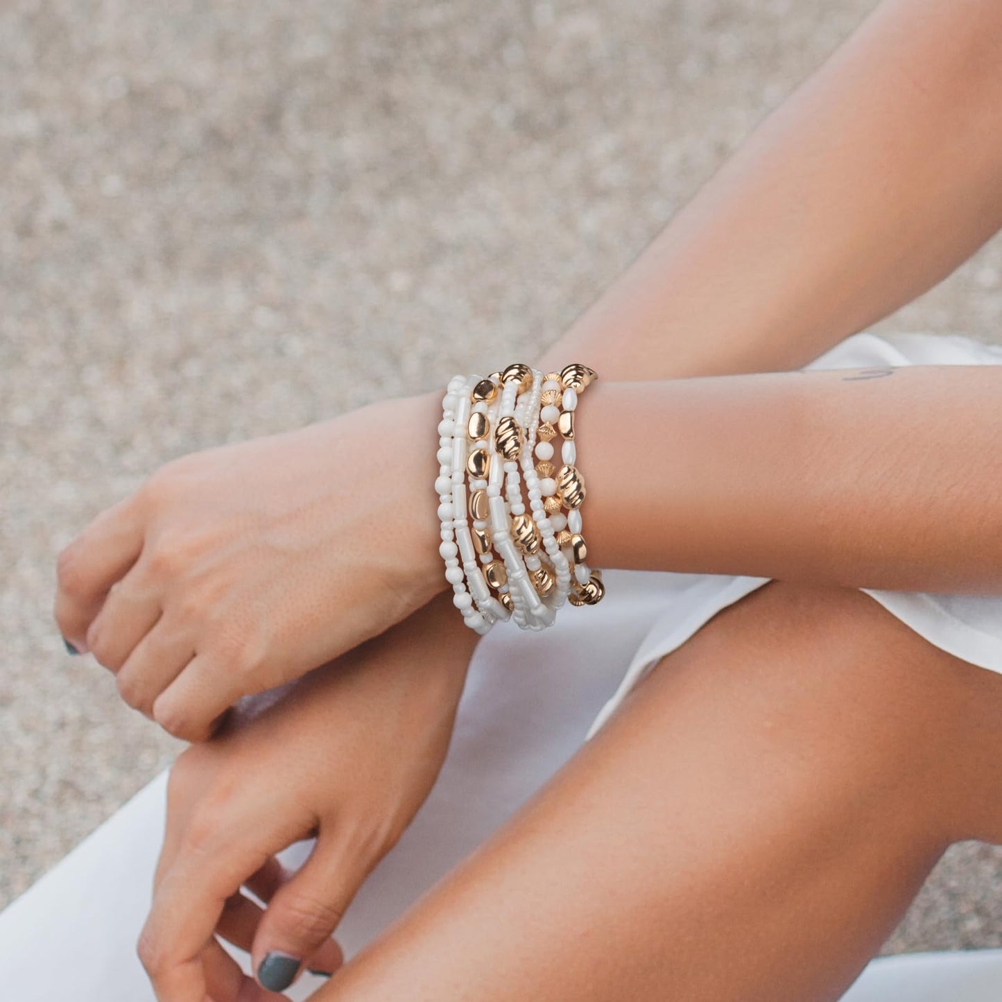 SPUNKYsoul stretch bracelet (White and Gold)