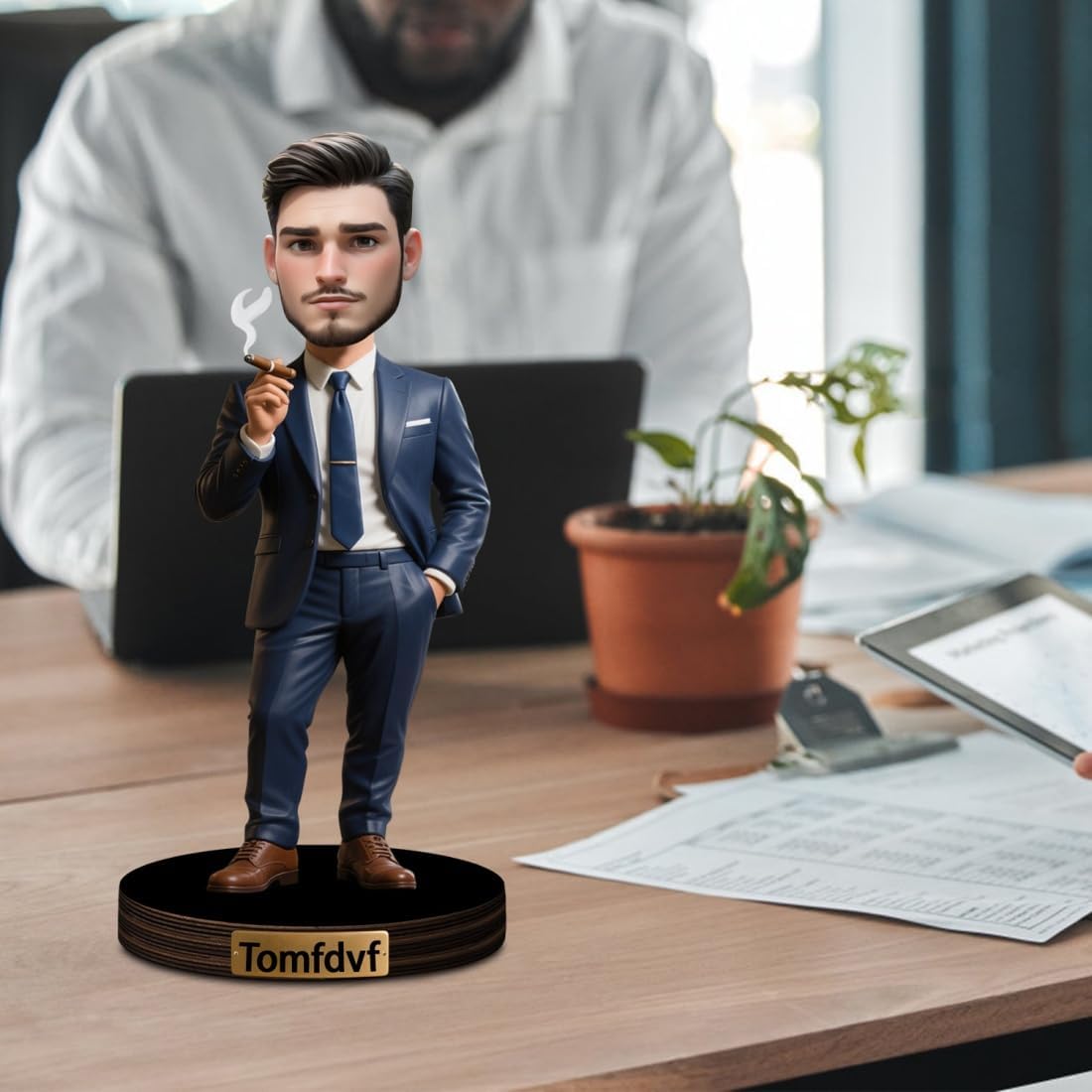 Personalized Cartoon Pilot Figurine Sign Custom Pilots Portrait Desk Decor Plaque Pilots Caricature Name Plaque Gifts for Christmas Birthday Anniversary,04