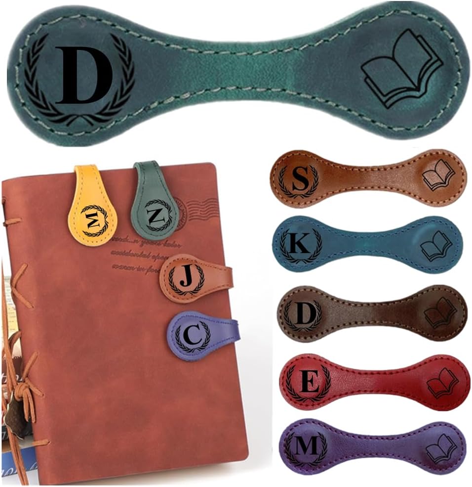 Personlized Magnetic Leather Bookmarks with Initials, Customized Book Marks Clip 26 Letters Bookmark for Reading Women, Men, Kids,Cute Book Markers Meaningful Gift for Book Lovers (Green, D)