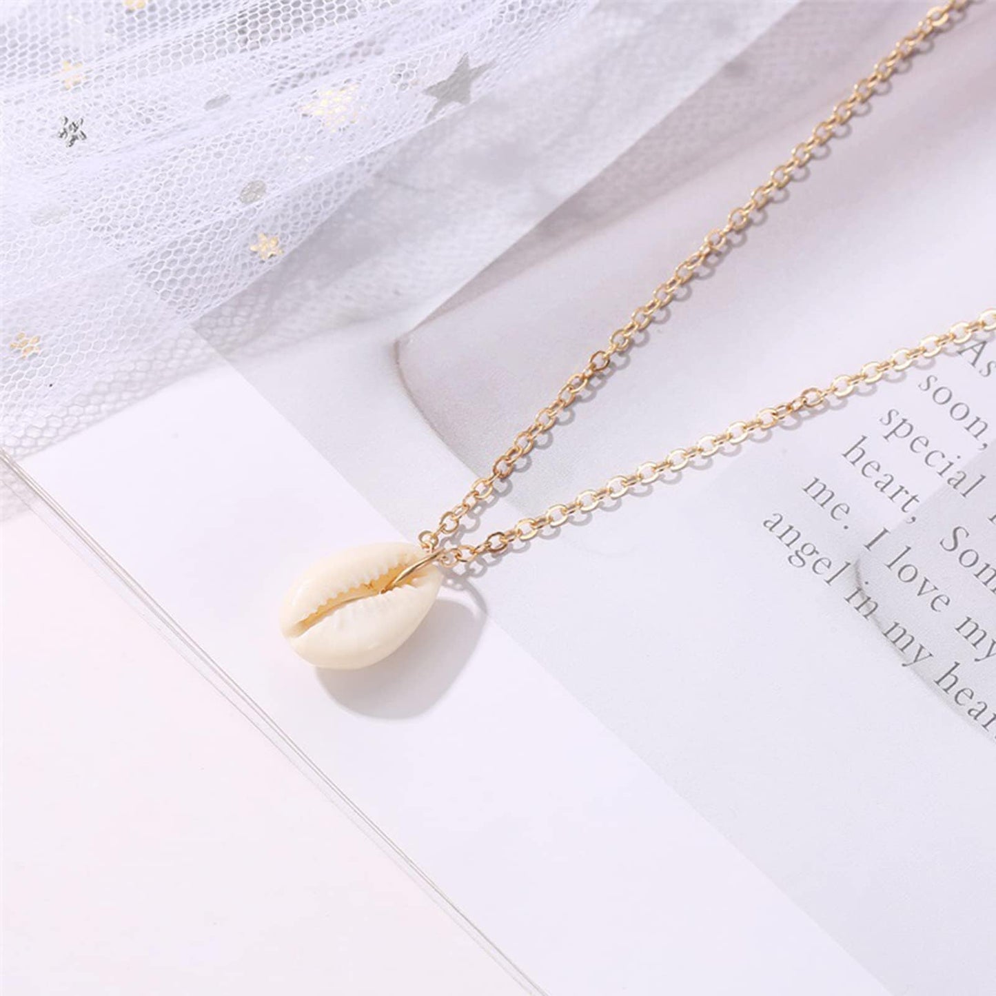 Haceolhada 5Pcs Natural Scallop Conch Seashell Necklace Sea Sshell Necklace Adjustable Seashell Jewelry Gifts for Women