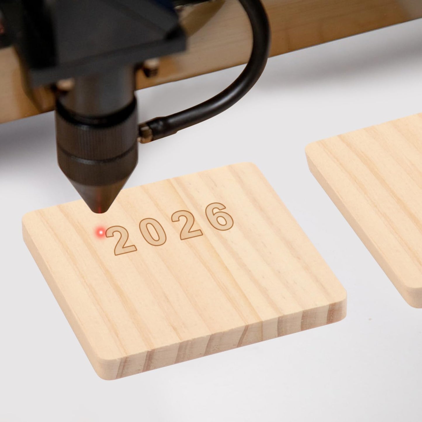 Yiksonyo 100 PCS 3 Inch Wooden Squares for Crafts,3 x 3 Inch Unfinished Wood Blocks, 1/4 Inch Thick Wooden Square Blocks for DIY Projects, Engraving, Wood Burning, and Painting