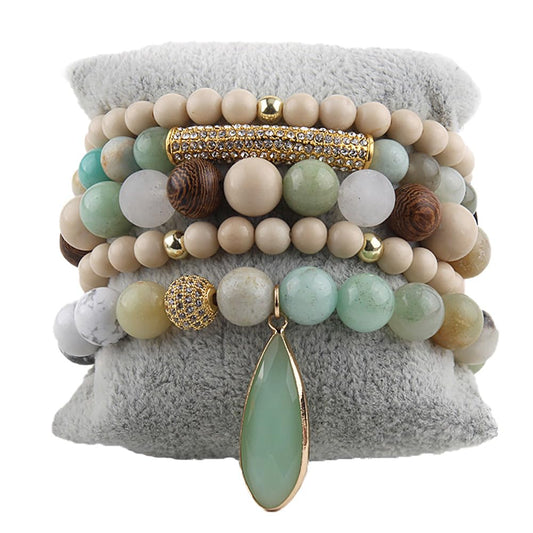 Yomisa Boho Beaded Bracelets for Women,Multilayer Wrap 5PCS Healing Natural Stone Agate Bead Bracelets Handmade Stackable Friendship Stretchy Beaded Bracelet Set Trendy Bohemian Jewelry Gift for Women