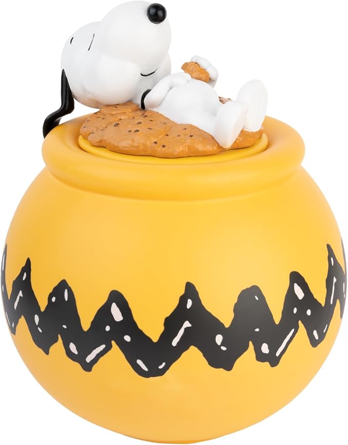 Grupo Erik Snoopy Cookie Jar With Lid | Snacks Canister | 20.5 x 20.5 x 24.6 cm | Candy Jar | Snoopy Gifts | Kitchen Decor | Airtight Food Storage Container