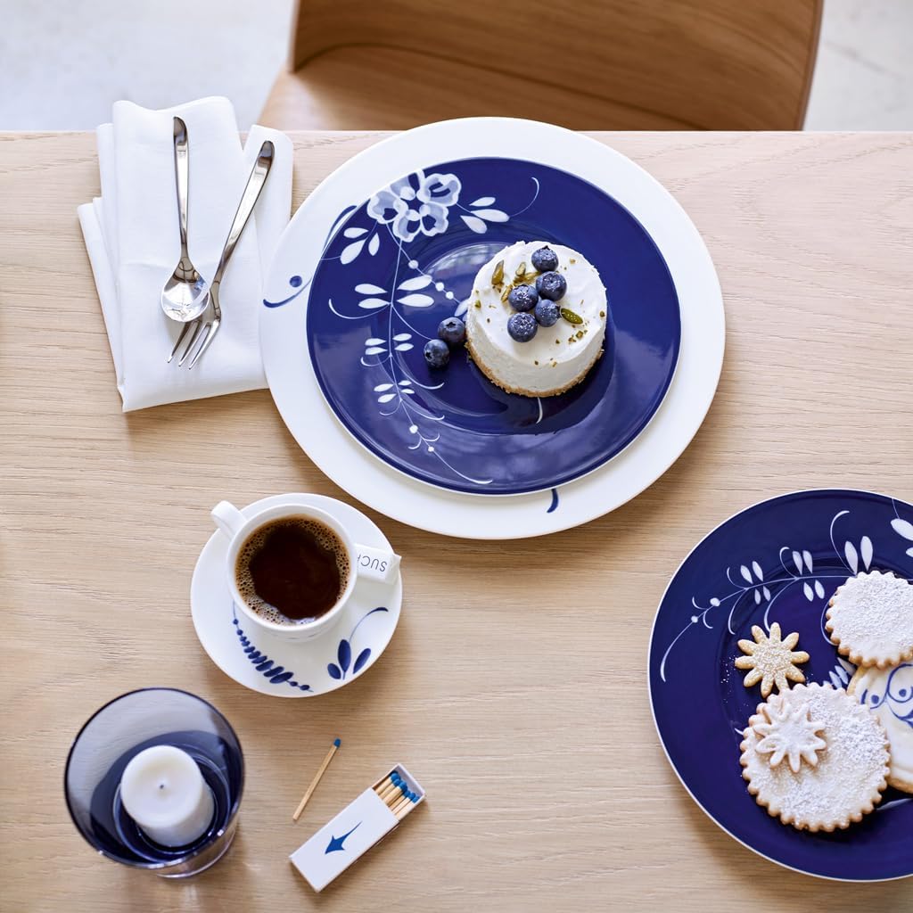 Villeroy & Boch Old Luxembourg Brindille Salad Plate : Blue, 8.75 in, Premium Porcelain, White/Blue