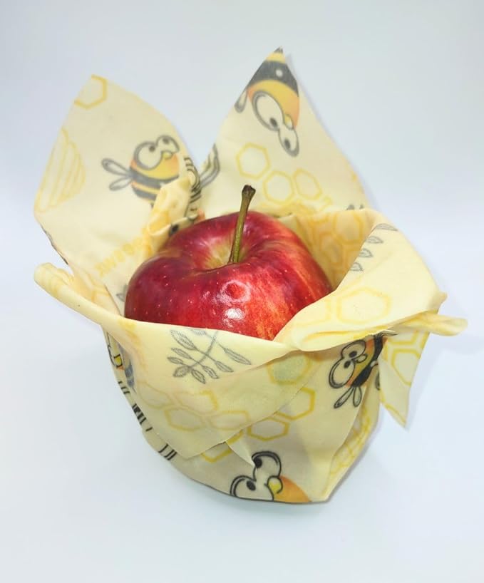 Pure & Sustainable Company® Beeswax Wraps – 3 Pack Reusable Food Storage (8x8, 11x11, 14x14) – Eco Friendly Plastic Wrap Alternative – Washable, Zero Waste – Bee Pattern