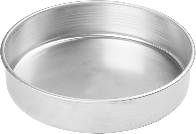Winco Heavy-Duty Round Aluminum Layer Cake Pan, 9" x 2"