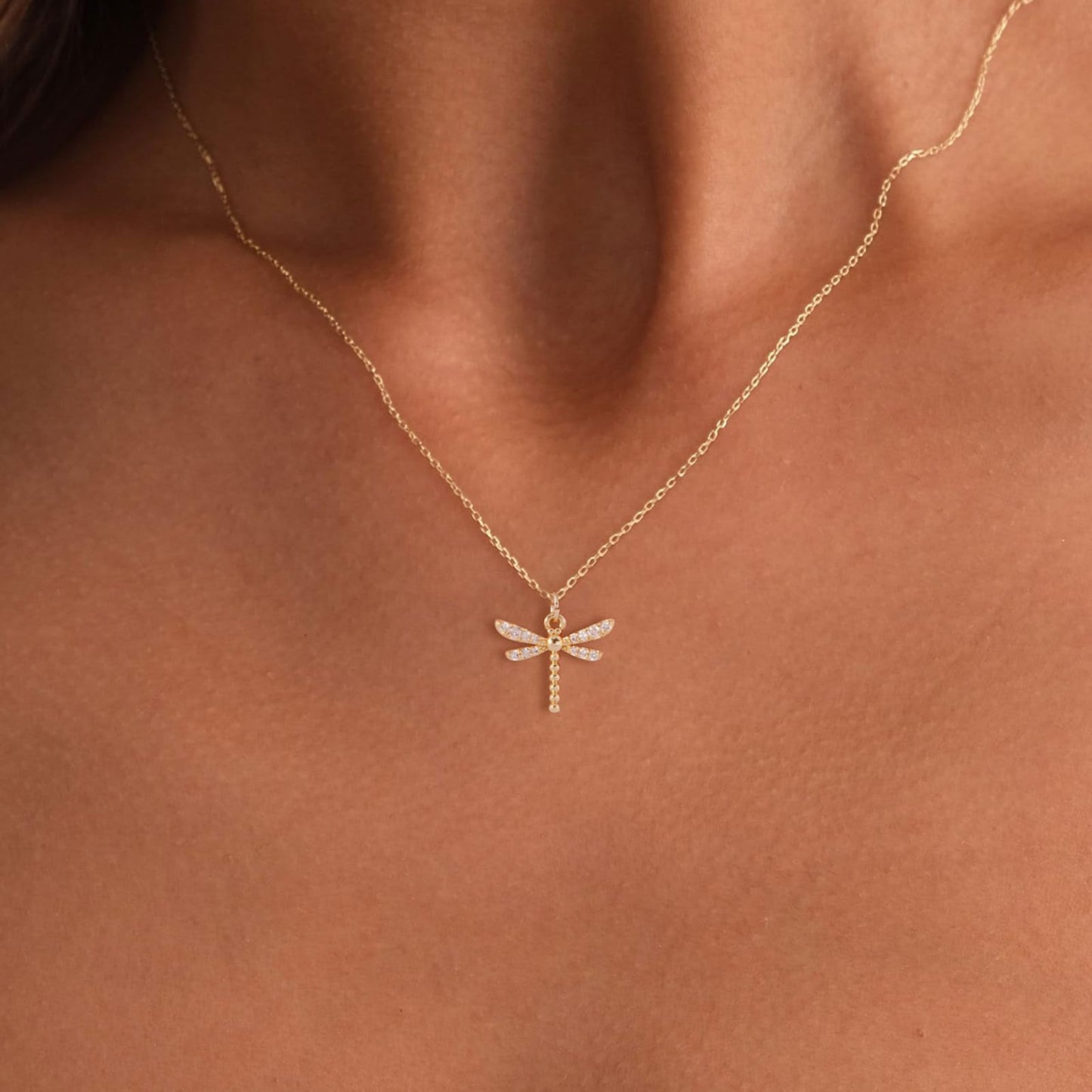 GUOKE Dragonfly Necklaces for Women - 14K Gold Plated Gold Dragonfly Necklace Simple Dainty Jewelry for Women