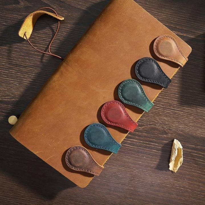 Personalized Magnetic Leather Bookmark, 26 Letters Custom Leather Bookmarks, Handmade, Leather Magnetic Bookmark for Book Lovers Readers Women Kid(Green，U）