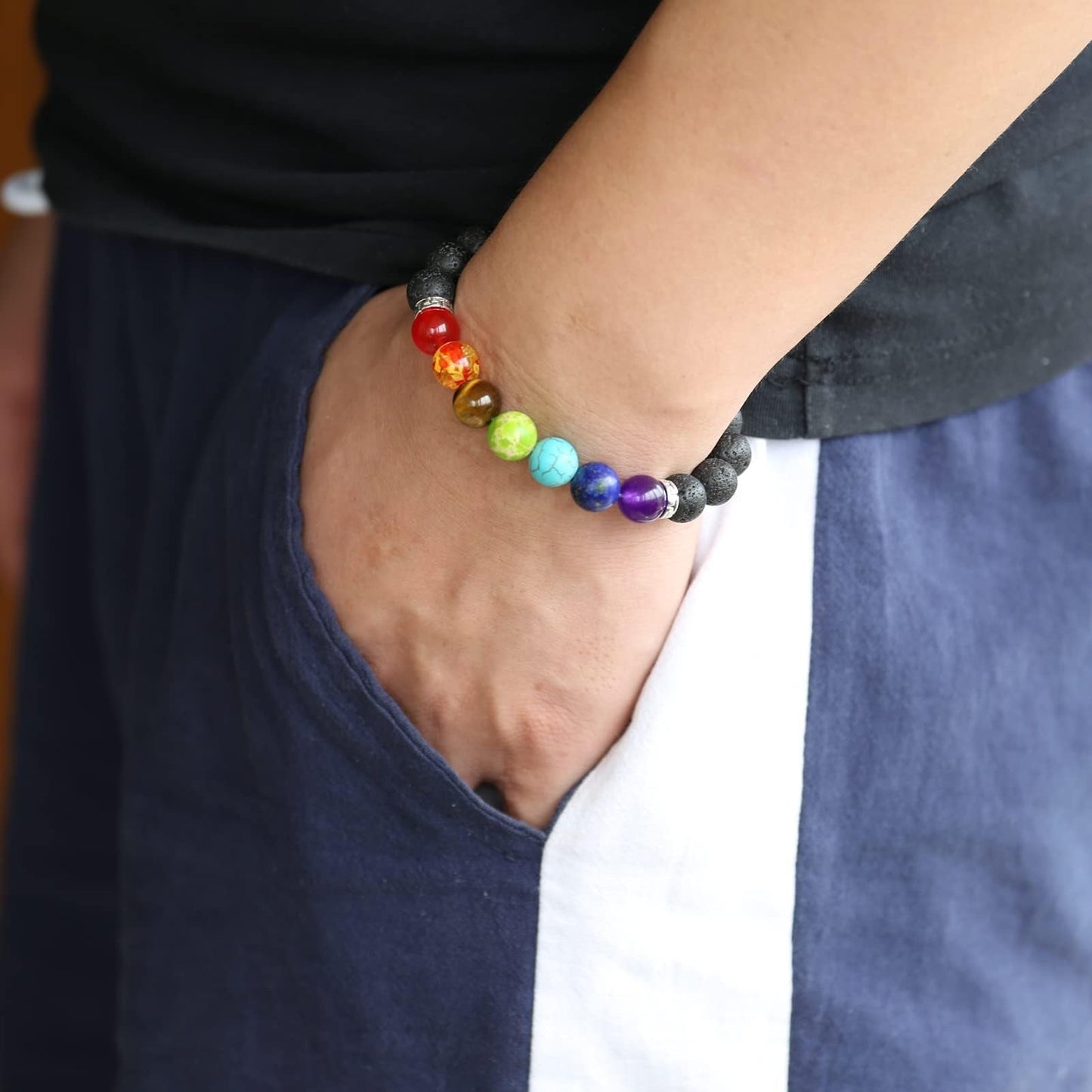 HEDQFM 2pcs 10mm 8mm Lava Rock 7 Chakra Bracelet Aromatherapy Essential Oil Diffuser Bracelets Couples Yoga Beads Bracelet Lava Stone Stretch Bracelet for Men Women