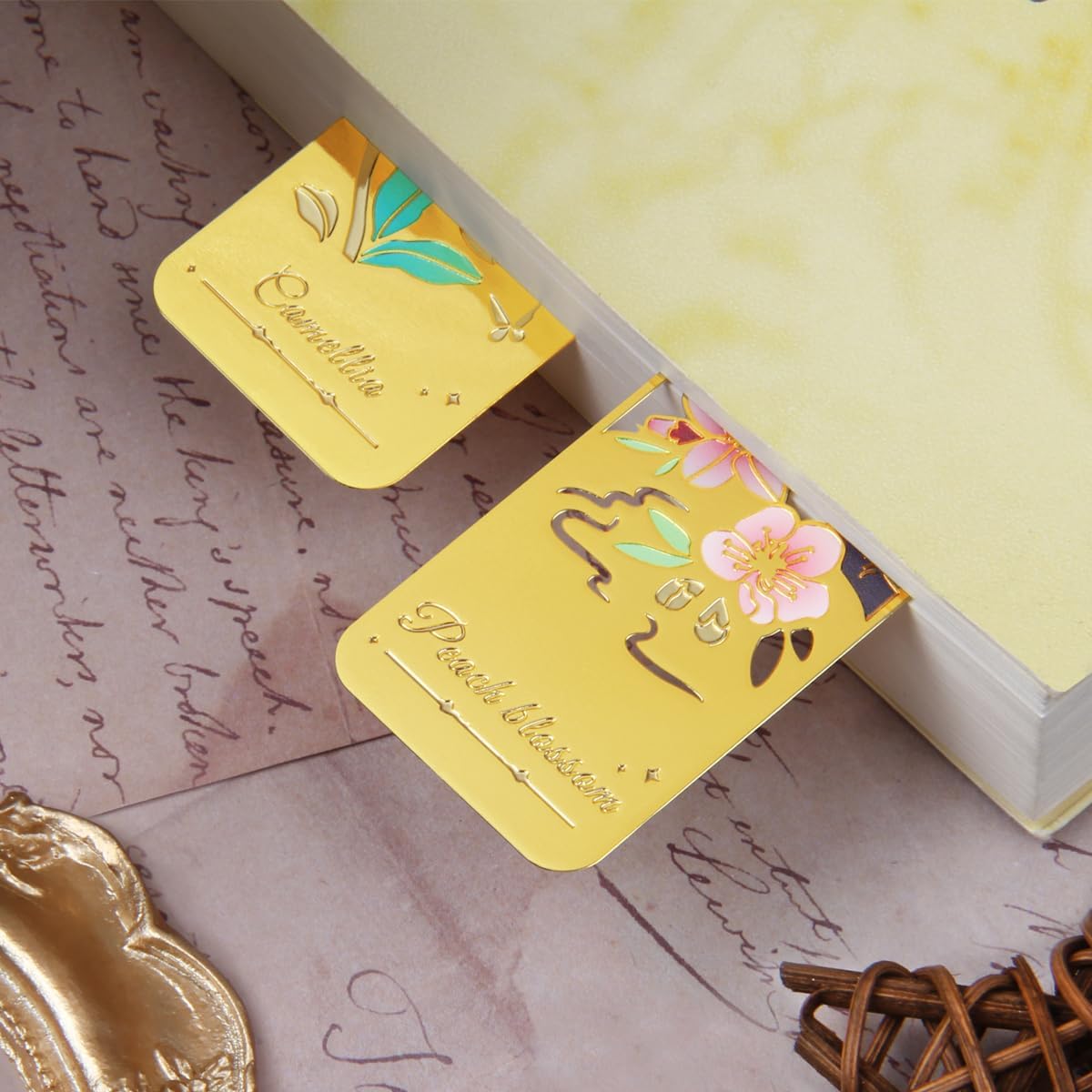 3pcs Metal Flower Bookmarks with Tassel for Reading Women, Pretty Cute Book Markers for Women, Kids, Book Lovers, Reading Accessories Gifts for Book Lovers (Style 2)