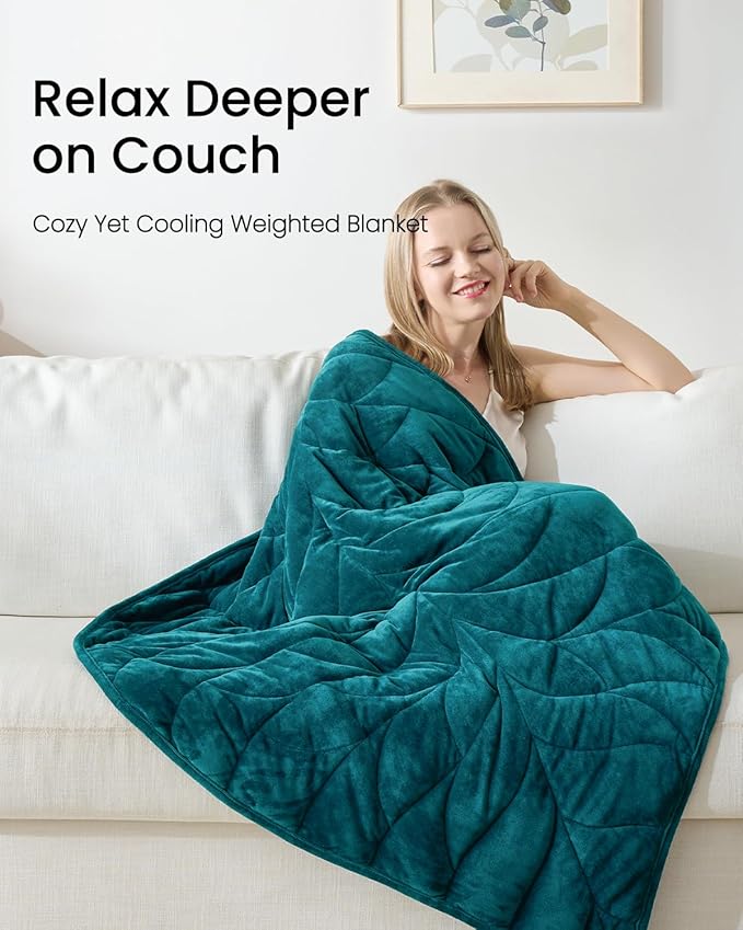 Weighted Lap Blanket 7 lbs 41"×53" Luxury Soft Small Weighted Lap Pad for Adults,Portable Travel Leaf Weighted Throw Blanket for Relaxation, All-Season Use and Machine Washable Light Green