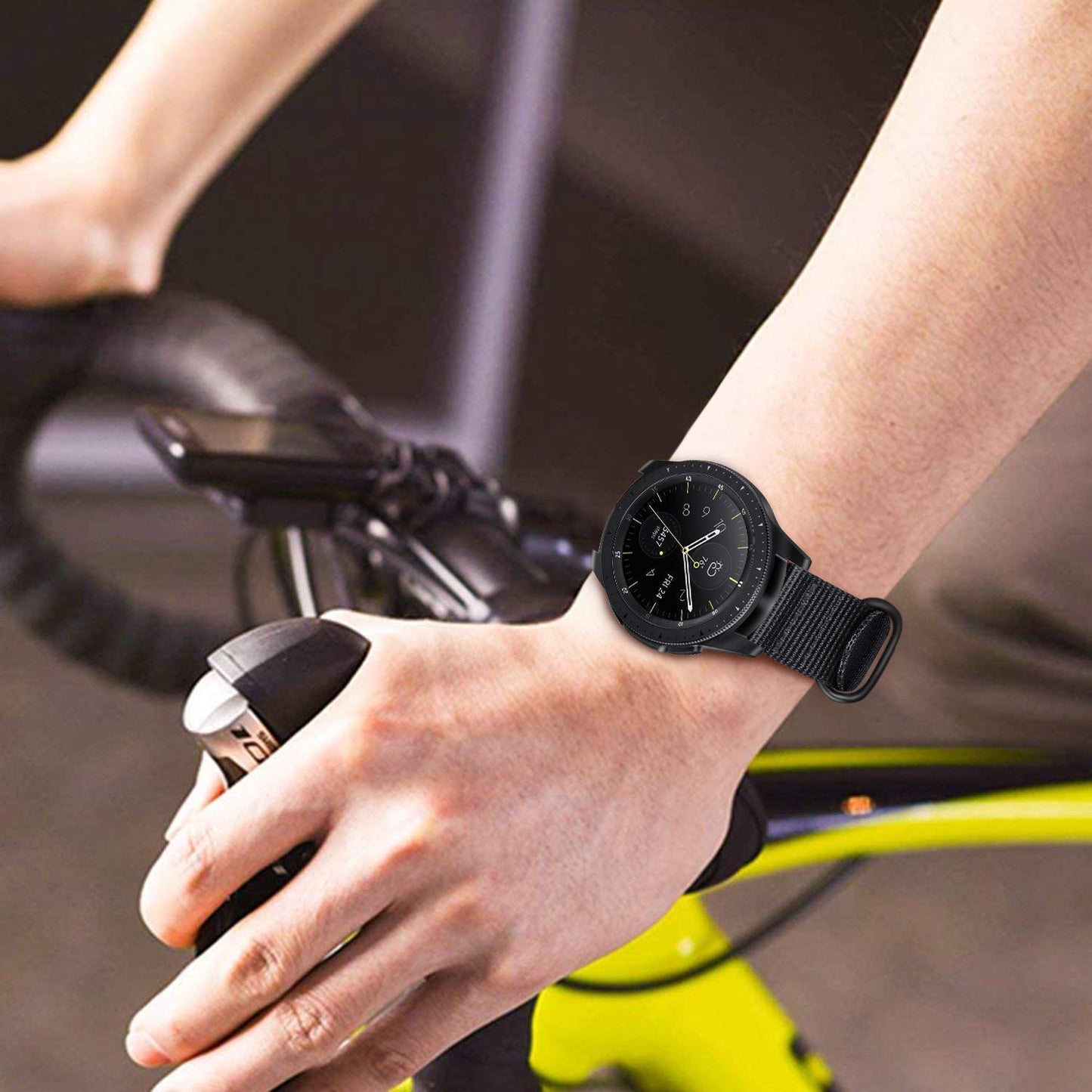 Fintie Bands Compatible With Galaxy Watch 42Mm / Gear Sport, 20Mm Soft Nylon Replacement Strap Band With Adjustable Closure Comp