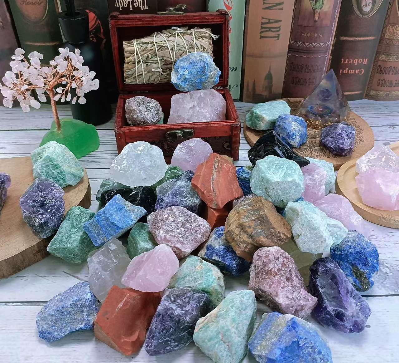 LAIDANLA 2" 1lb Smoky Quartz Natural Rough Stones Crystal Large Raw Crystals Bulk Healing Gemstones for Reiki Healing Tumbling Fountain Rocks Wire Wrapping Decoration Cabbing Lapidary