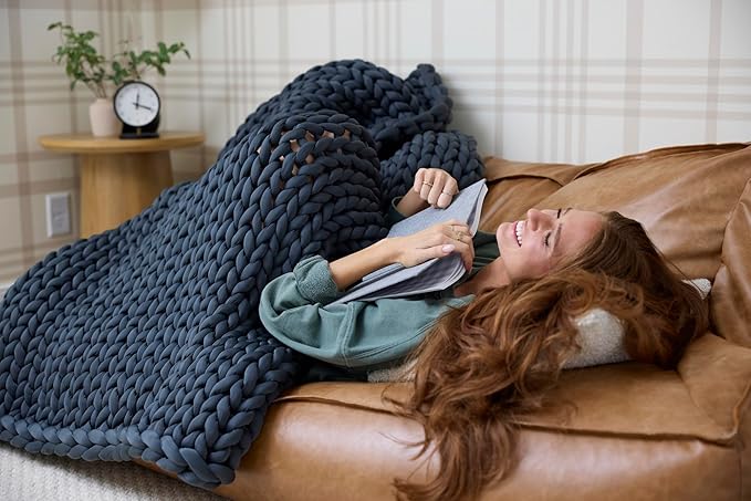 Nuzzie Chunky Knit Weighted Blanket - Breathable, Cooling, Hand Made Knit Throw Blanket for Sleep - Machine Washable, Stylish Decor Design (Misty Grey, Queen | 28lbs | 80"x80")