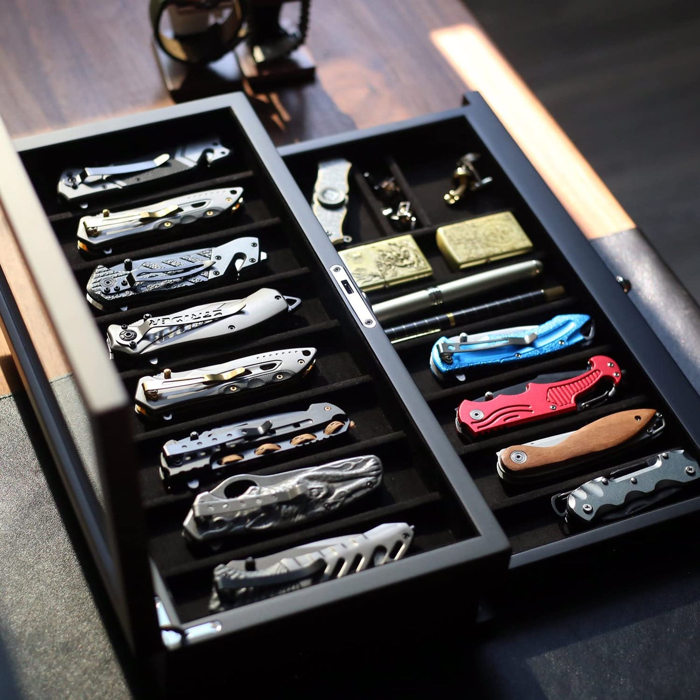 Besforu Pocket Knife Display Case for men collection holder 15-17 folding knife with Walnut Finish Two-Tier Knife organizer storage box with Real Glass Window Top (ebony veneer with draw)