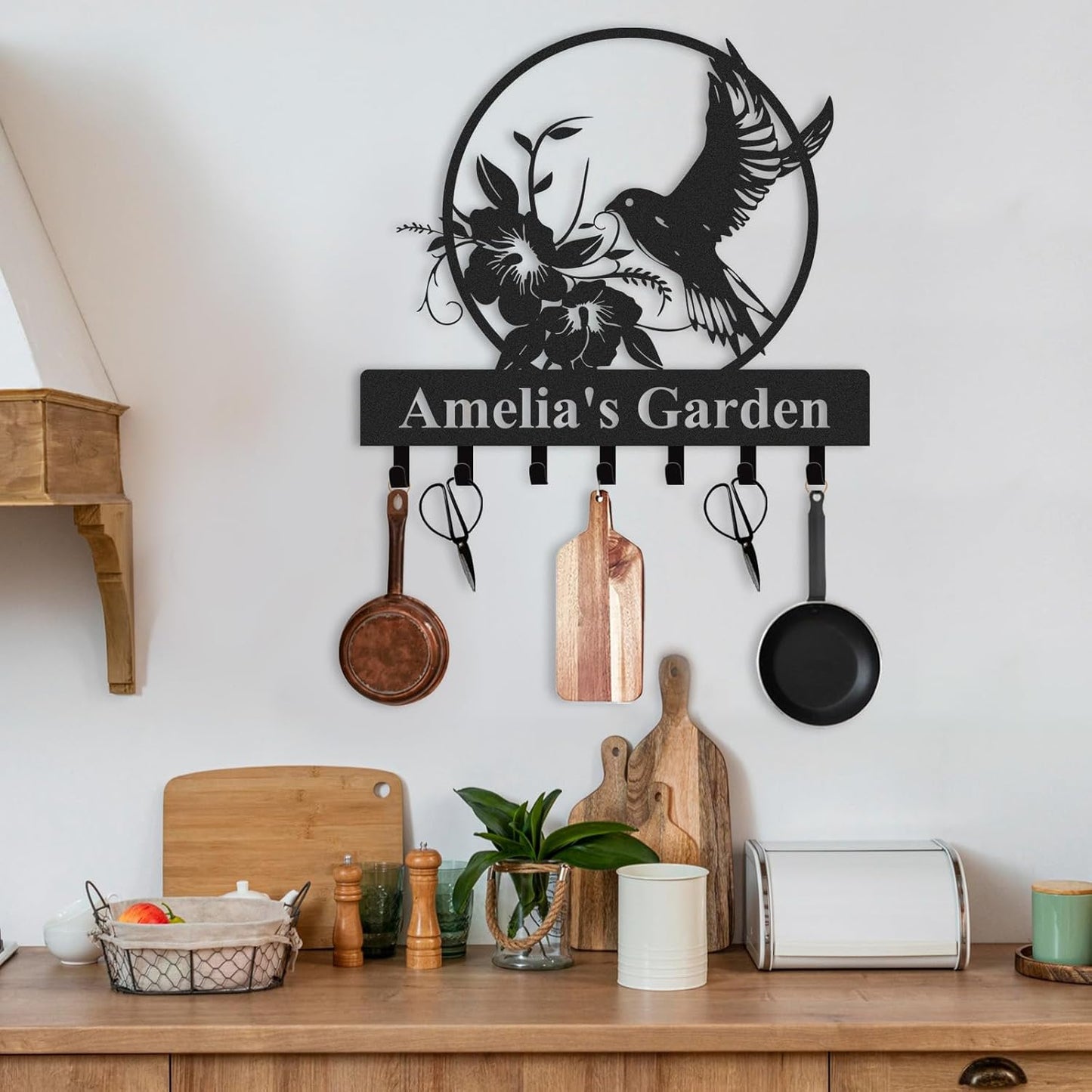 Personalized Key Holder for Wall, Custom Metal Key Holder Wall Mount with Bird Design, Key Hanger Coat Rack, Wall Metal Decor for Living Room Entryway Farmhouse Office, Home Decor