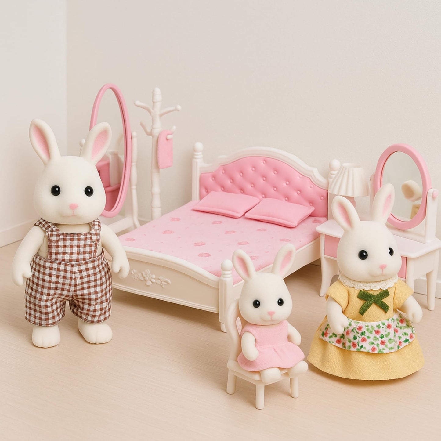 OLEOCA Family Dollhouse Bedroom Set — Bed, Pillows & Bedspread, Vanity with Mirror, Nightstand, Floor Mirror, Chair, Lamp, Coat Rack & Hangers — Dollhouse Furniture & Accessories for Ages 3+
