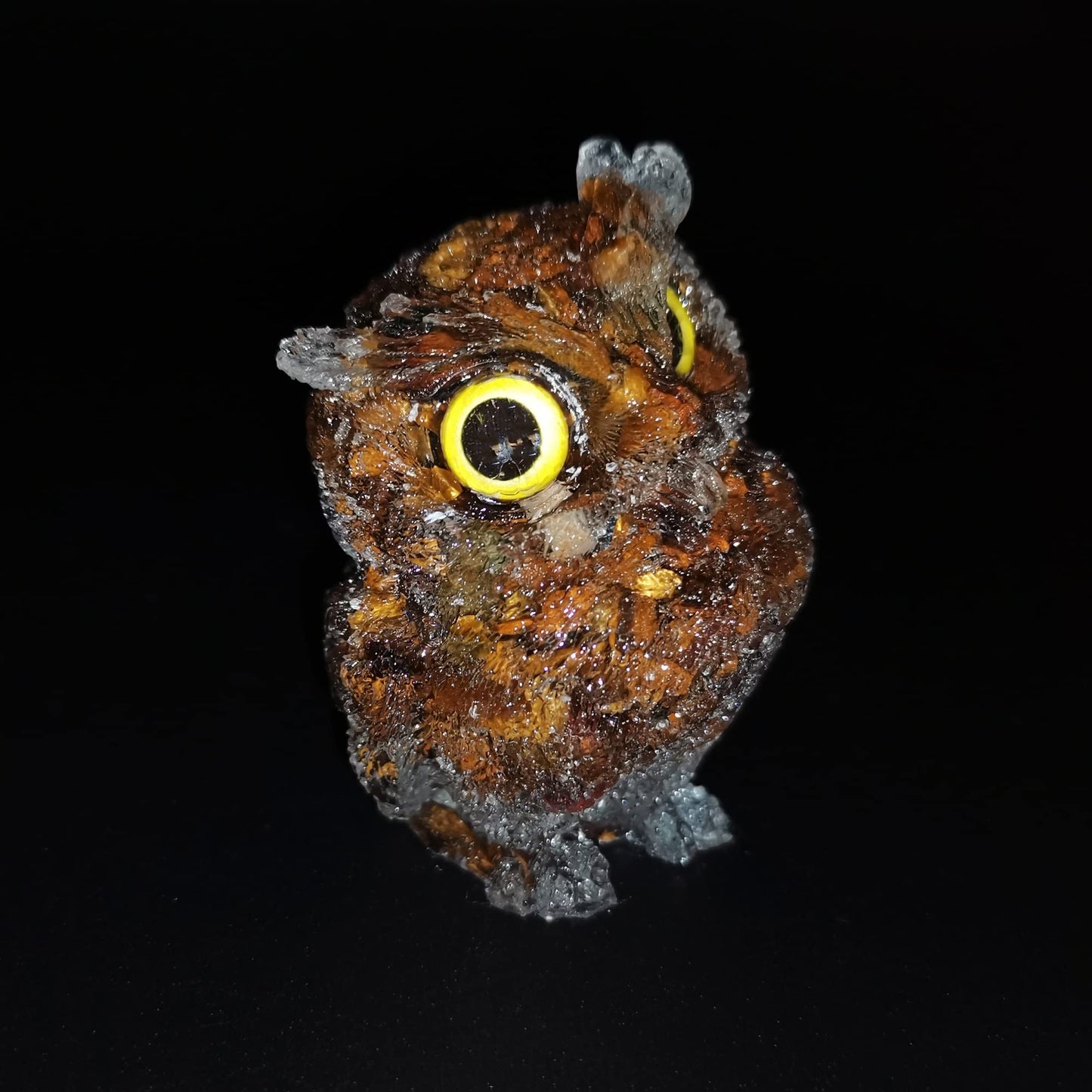 Reyife Hand-Carved Natural Crystal Owl Statue Reiki Healing Gemstone Animal Figurines Home Office Car Decoration The Best Gifts 2.4 inches (Tiger Eyes Stone)