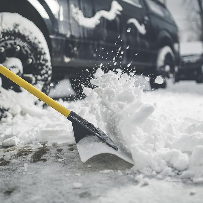 The Original Snow Pusher 24 Inches