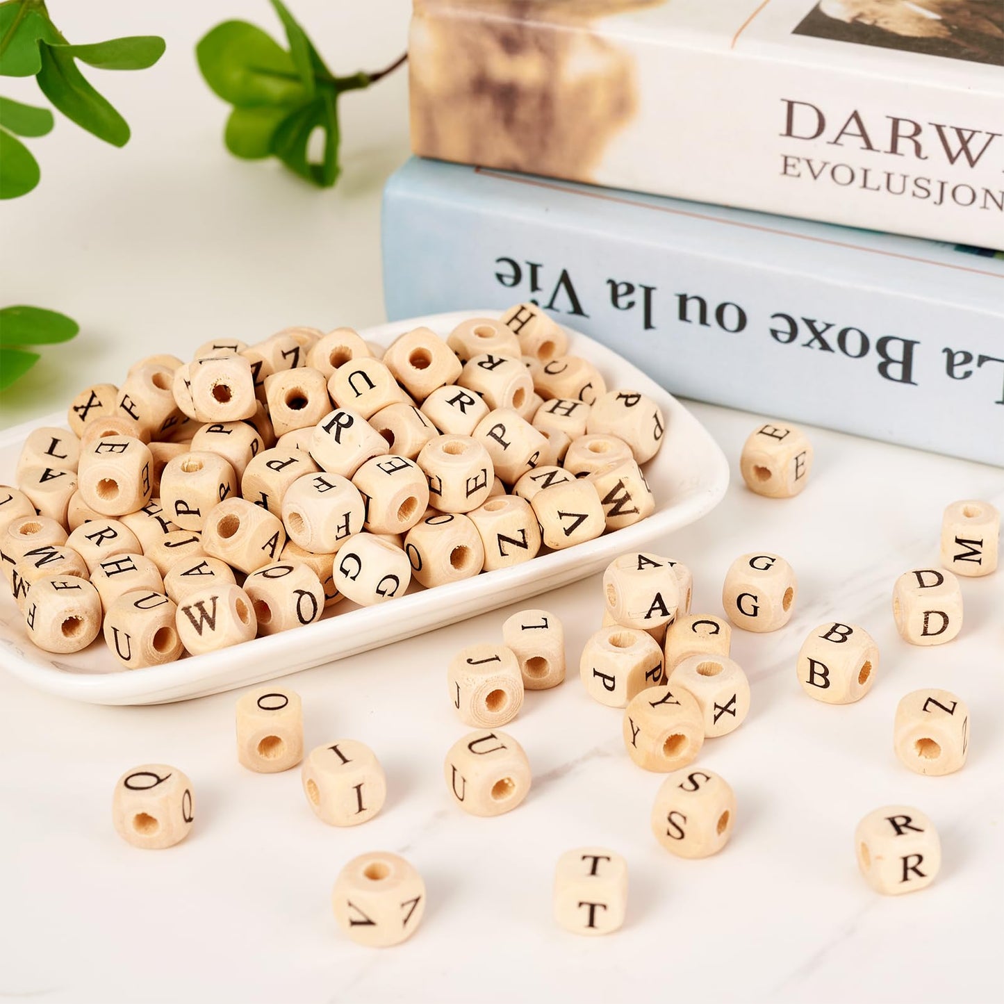 KISSITTY About 1060pcs Maple Wooden Beads for Crafts Mixed Letter A-Z Wood Beads Cube Alphabet Beads Large Hole Wood Spacer Beads for Necklaces Bracelets Earrings Jewelry Making 10x10x10mm