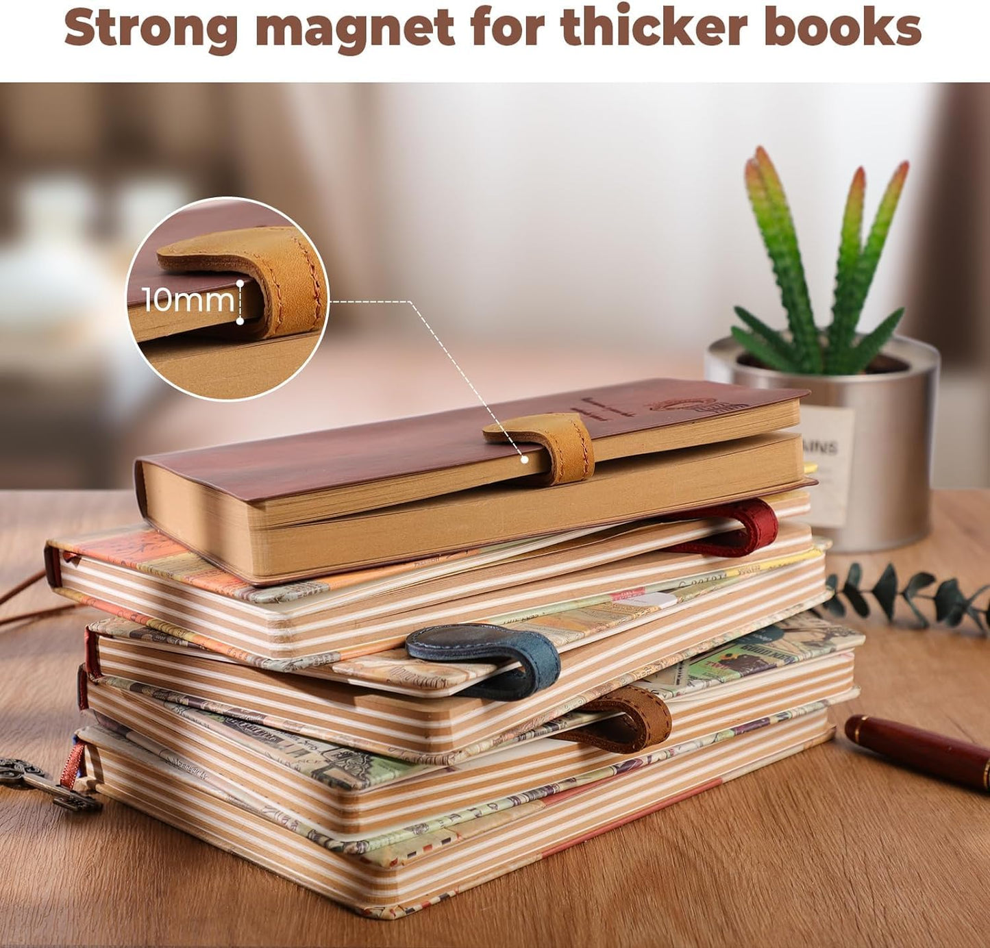 Personalized Magnetic Leather Bookmark, 26 Letters Custom Leather Bookmarks, Handmade, Leather Magnetic Bookmark for Book Lovers Readers Women Kid(Green，F）