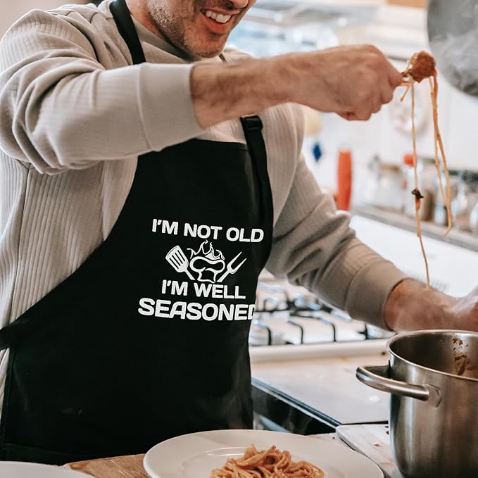 Funny Aprons for Men, Adjustable Mens apron for Grilling BBQ Cooking Grill Kitchen Chef, Birthday Gifts for Men Him
