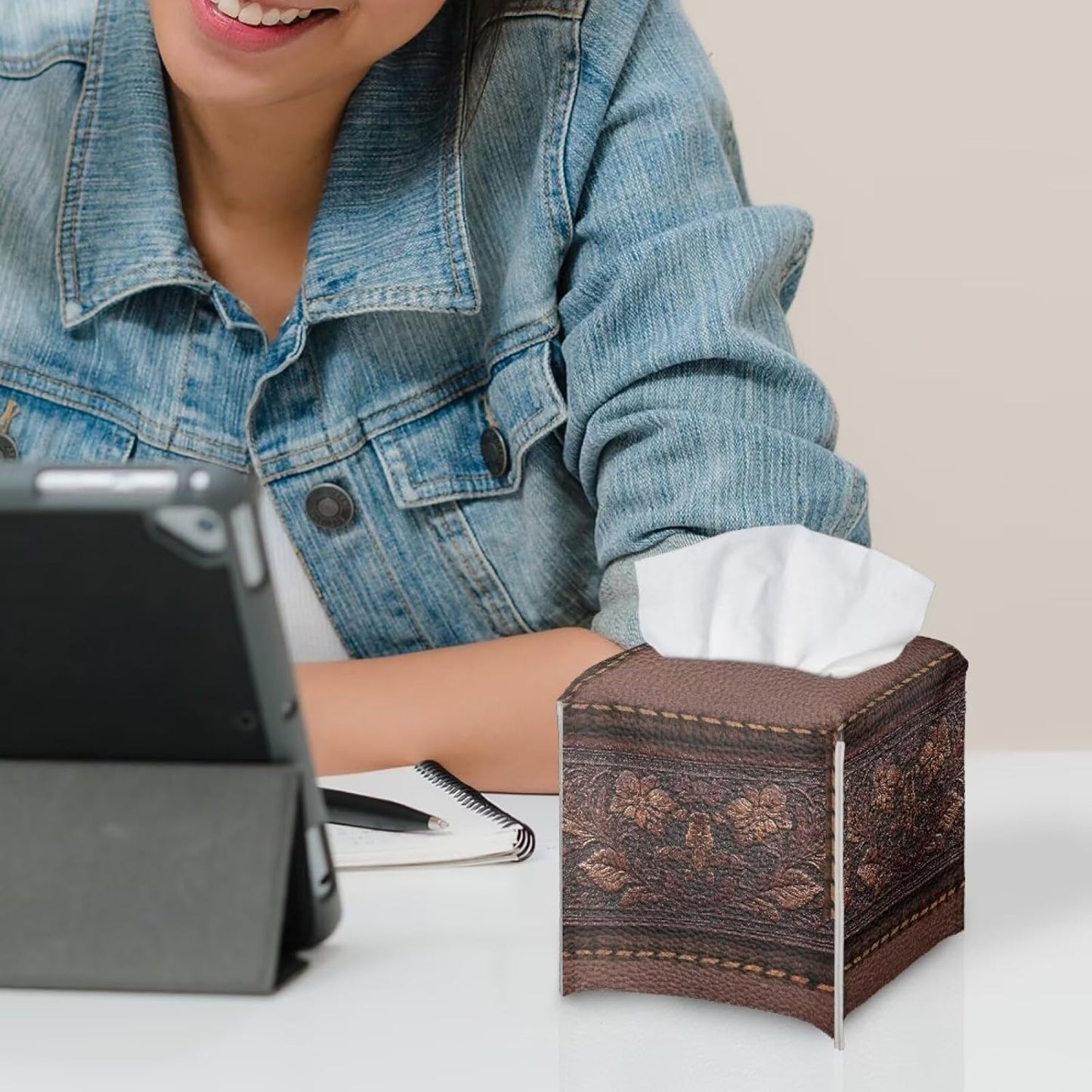 Retro Tissue Box Cover Square Tissue Holder Brown Facial Paper Box Holder Modern Home Bathroom Living Room Decor Leather Material & Waterproof