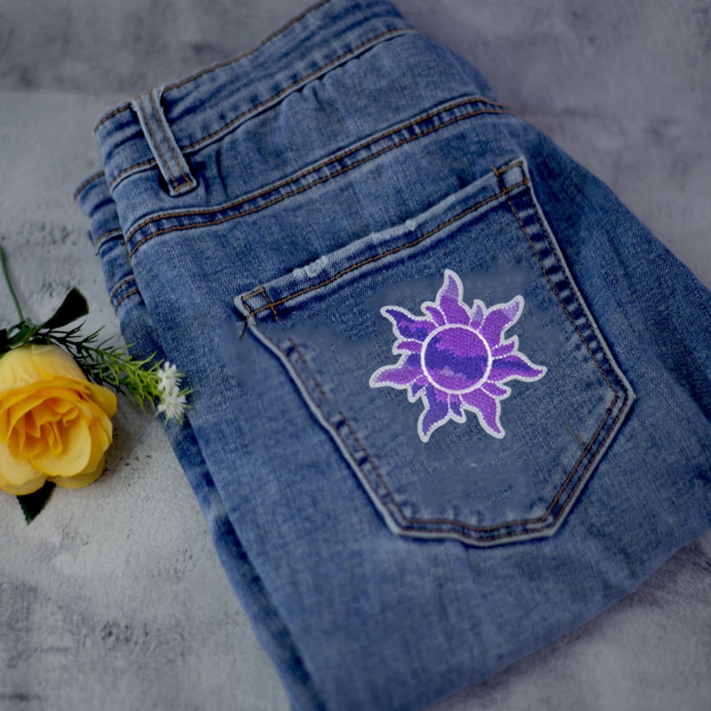 30pcs Purple Series Embroidered Iron on Patches Mixed Daisy Flower Paw Print Letters Sewing Patch Appliques for DIY Clothing Jackets Jeans Pants Backpacks Repair Decoration