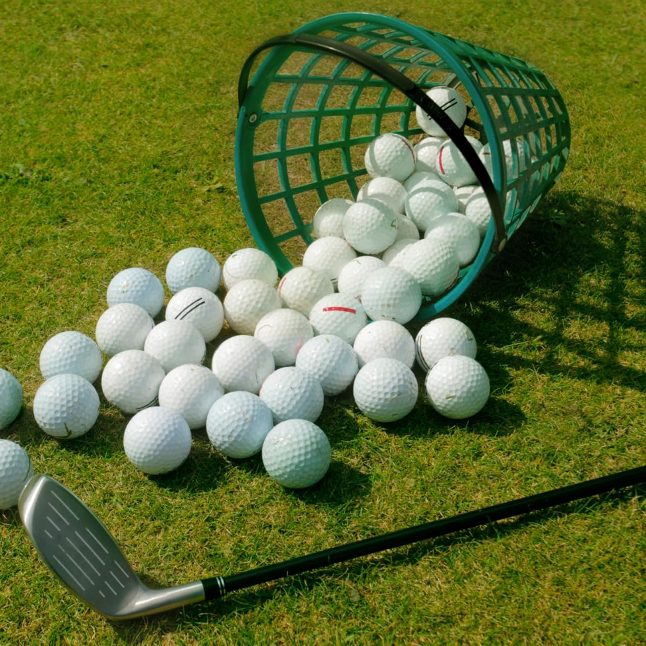 VANZACK Golf Accessories Small Ball Holder Container Ball Basket Golf Range Baskets Bucket Holds Holder Container Storage