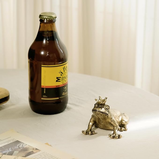 Vintage Frog Beer Bottle Opener Functional Bottle Opening Father's Day Christmas Birthday Gift for Men Husband Father Beer Lovers Funny Metal Decor for Homes Kitchen Man Cave, Gold