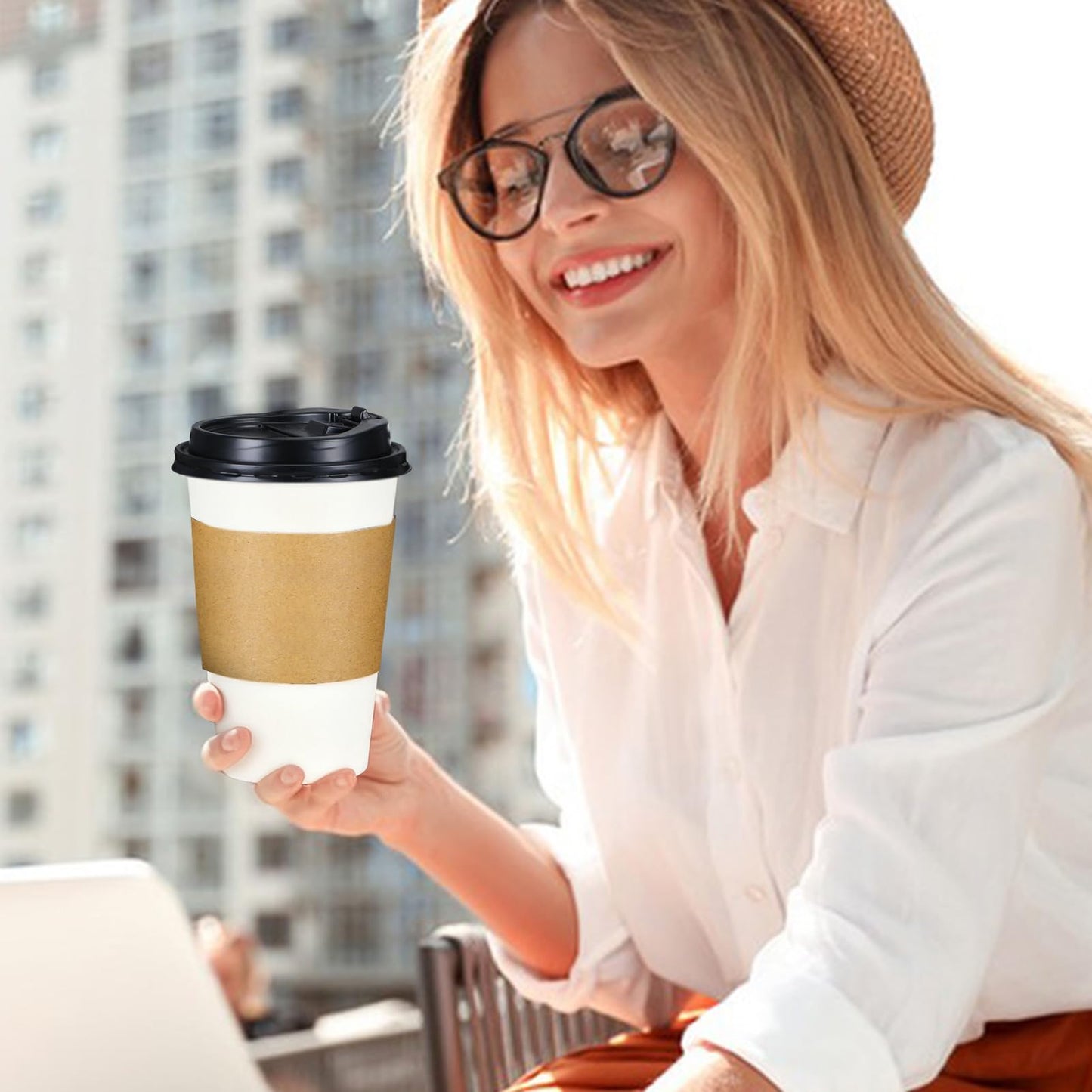 Lamosi 100 Pack 16 oz Disposable Coffee Cups with Lids and Sleeves, Leak-Proof To Go Paper Coffee Cups with Lids, Hot/Cold Beverage White Drinking Cup for Home, Office, Parties, Travel