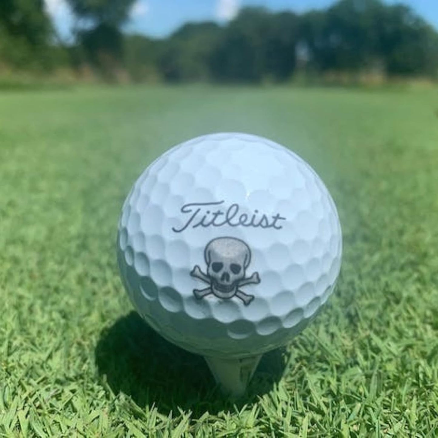 Golfdotz - USGA Rule Conforming Golf Ball Markers, Golf Ball Stickers for Marking Balls, No More Smearing from Stamps, Gifts for Golfers, Dads, and Retirees, (18-32-Count)
